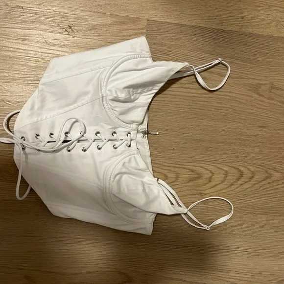 White Fox Boutique White Lace-Up Crop Top - Picture 3 of 6